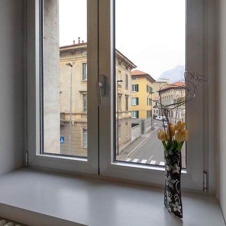 Appartamento Girasole - Affitti Brevi Italia レッコ エクステリア 写真
